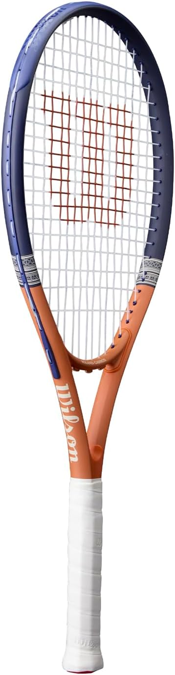 Wilson Racchetta da Tennis Roland-Garros 2026 Elite, Con Tecnologia Volcanic Frame per Maggiore Stabilità, Bilancia Potenza e Sensibilità, Blu Navy/Arancione, Grip 3