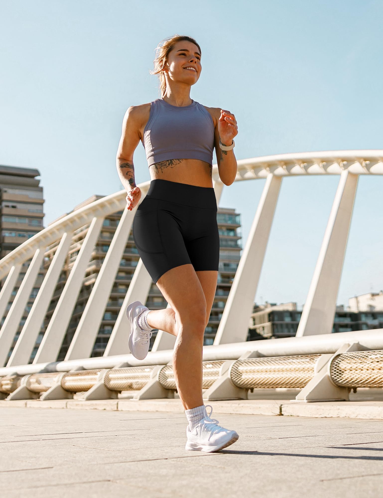 Yogaration Pantaloncini Palestra Donna, Shorts Sportivi Vita Alta con Tasche, Leggins Corti Push up Senza Cuciture per Yoga Fitness Gym Sport Estivi